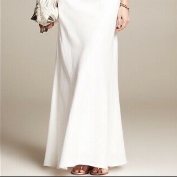 NWT Banana Republic White Linen Maxi Skirt